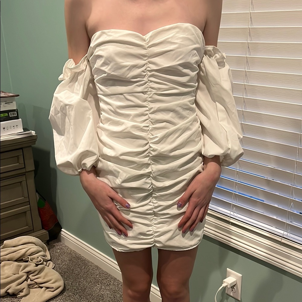 Forever 21 Cream Strapless Bodycon Dress